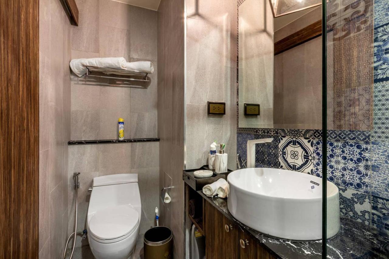 Palmyrah Surin, Modern 1Br With Terrace, 150 Meters To Surin Beach Exteriör bild